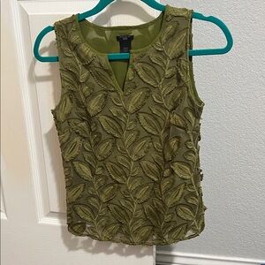 Ann Taylor Factory Leaf Patterned Green Blouse